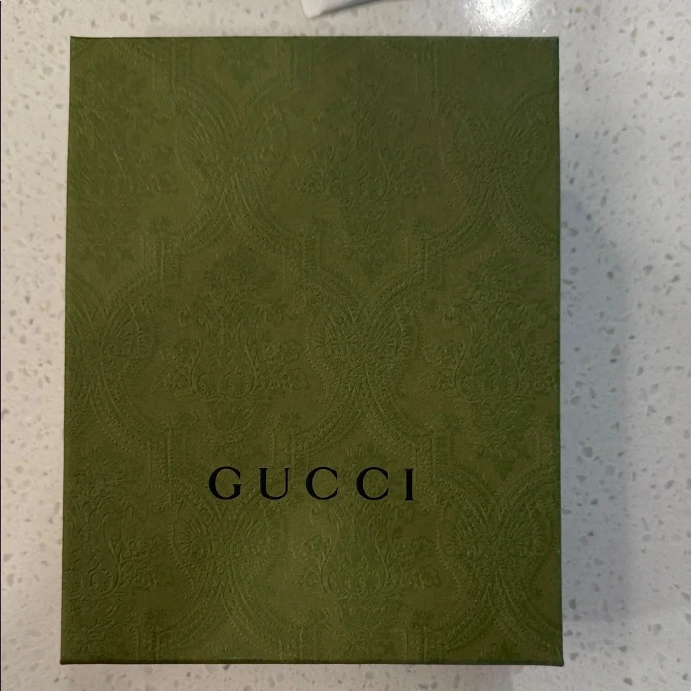 Gucci Beige and Green Notebook with Signature Pattern Gift Set - Picture 8 of 12